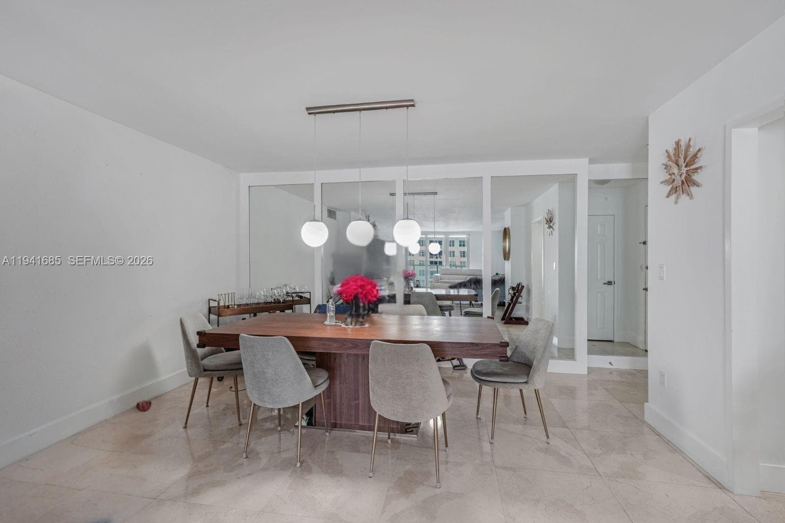 ARLEN BEACH CONDO · #1415 in Miami Beach - Photo 4