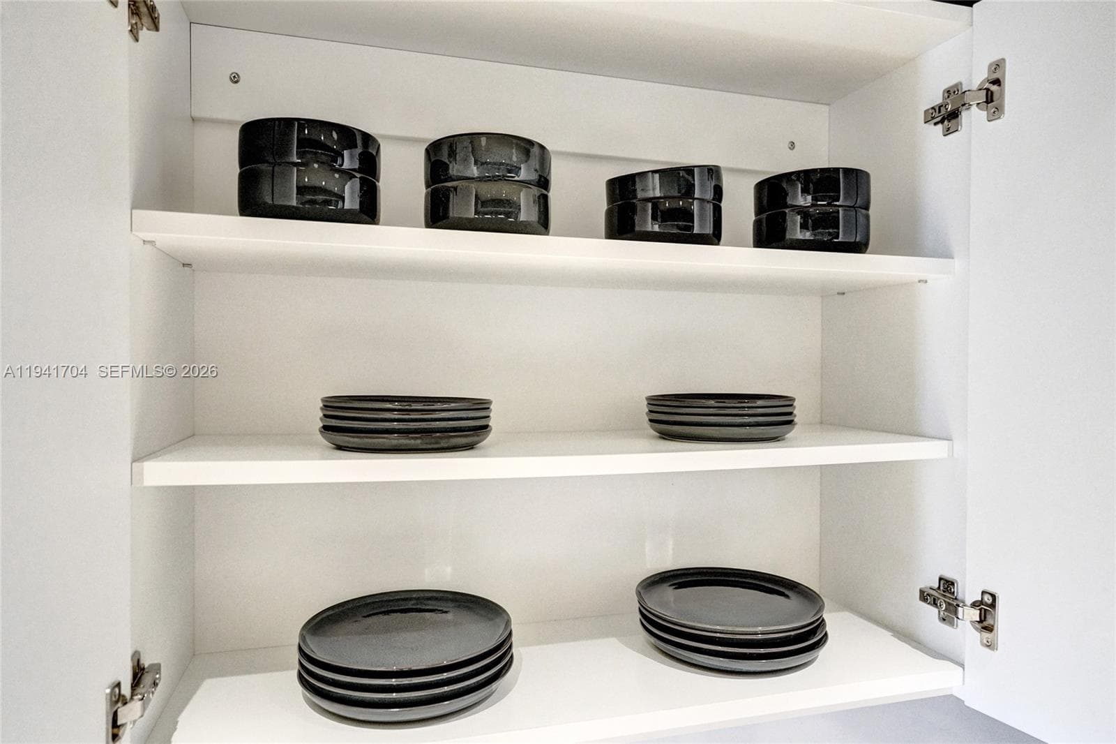 Dinnerware