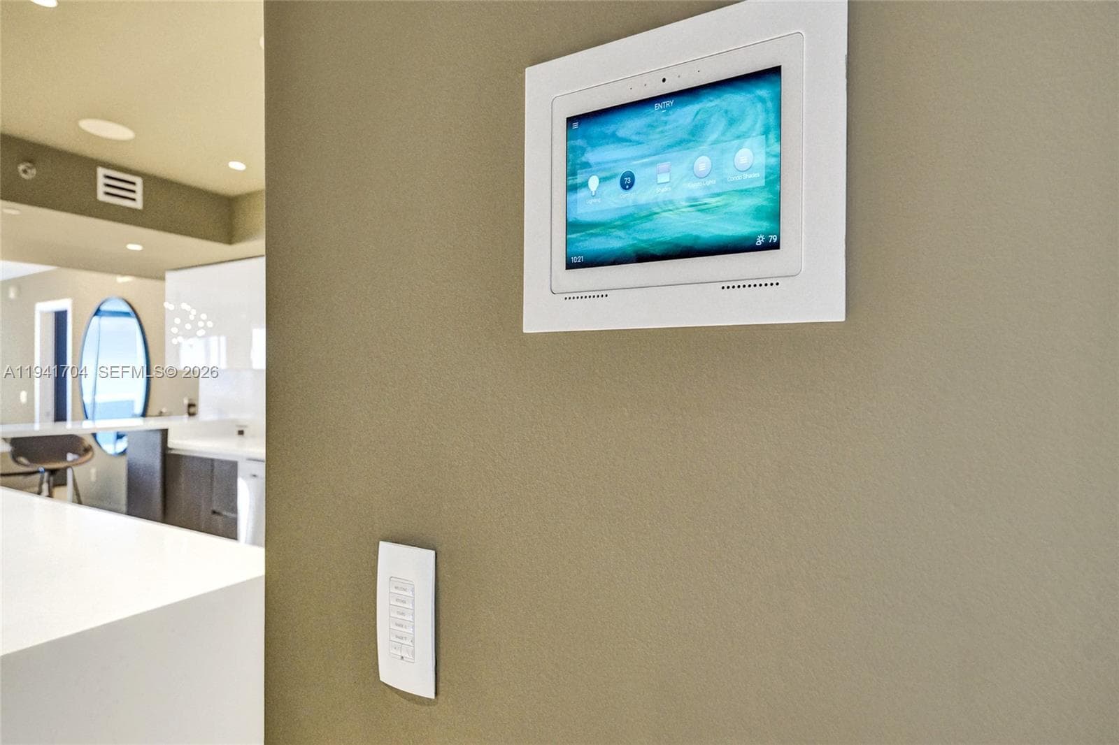 Smart Home Entry Panel