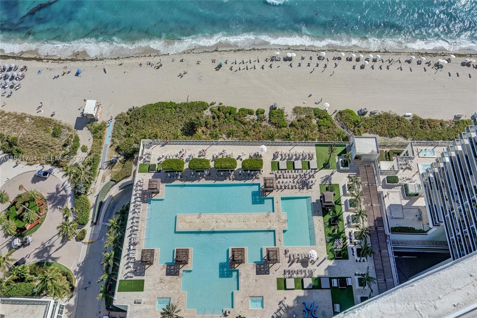 T3 Pool & T2 Adult Pools, Cold Plunge, & Jacuzzi