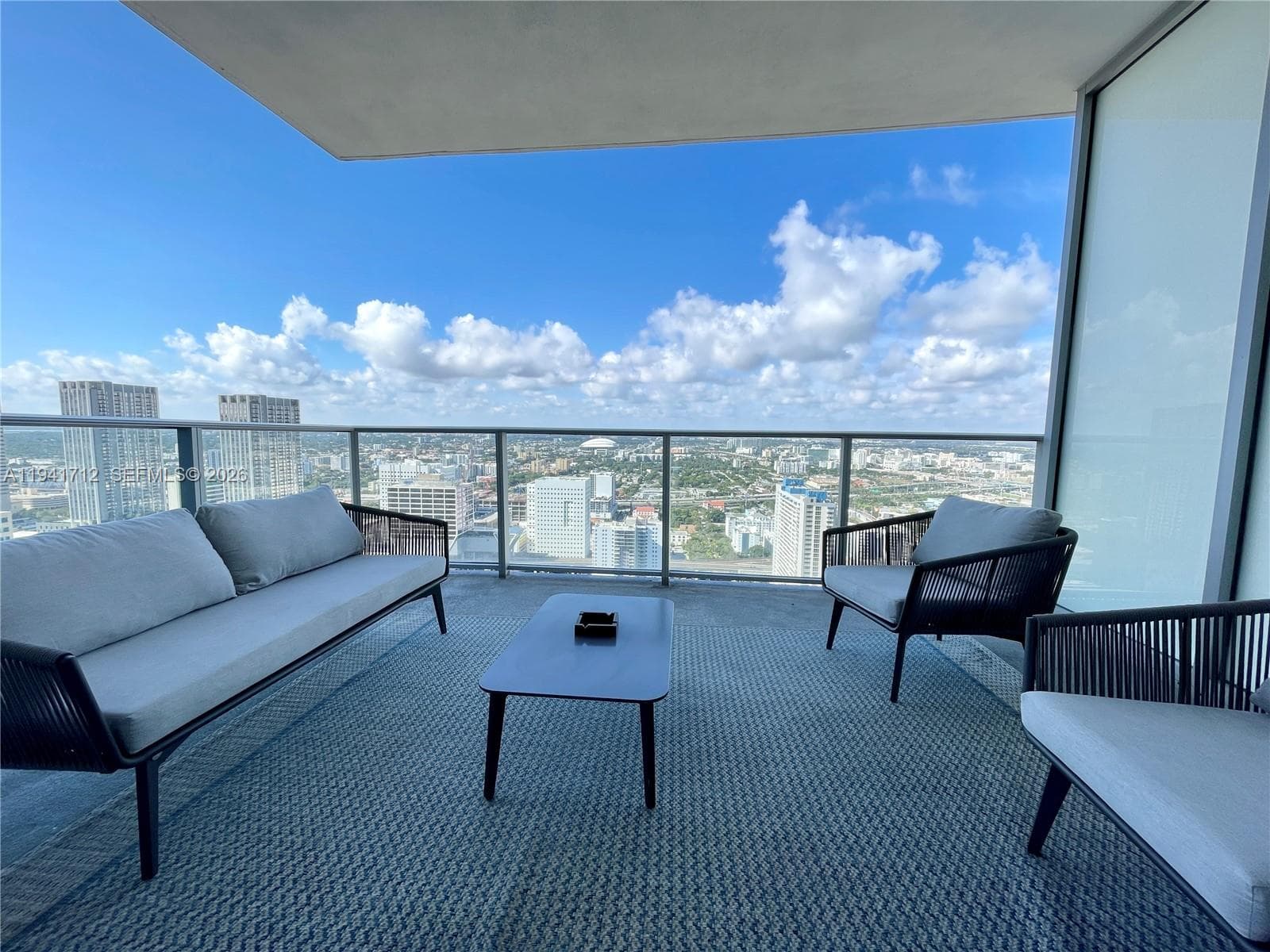 Paramount Miami Worldcenter · #3606 in Miami - Photo 17