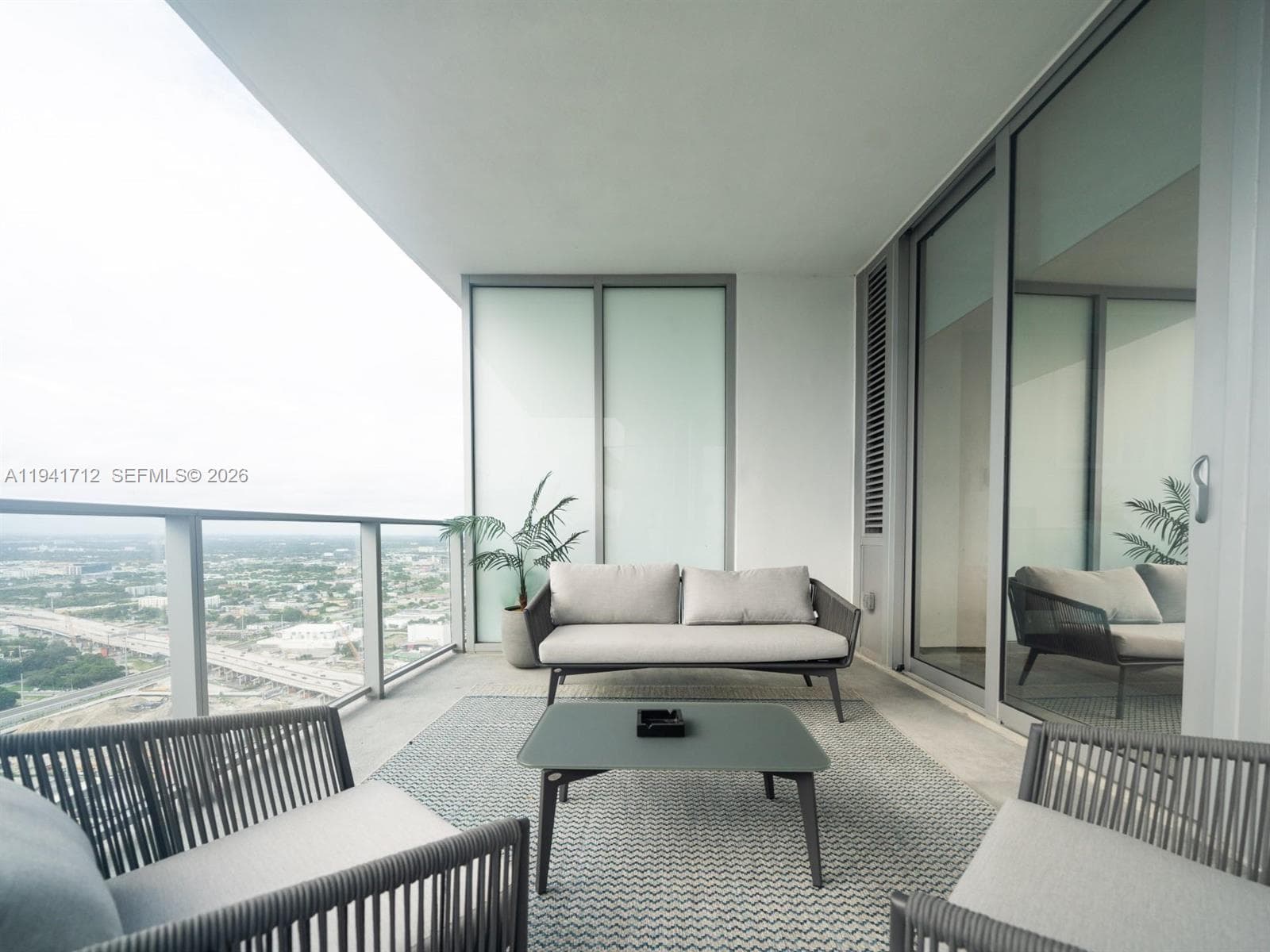 Paramount Miami Worldcenter · #3606 in Miami - Photo 19