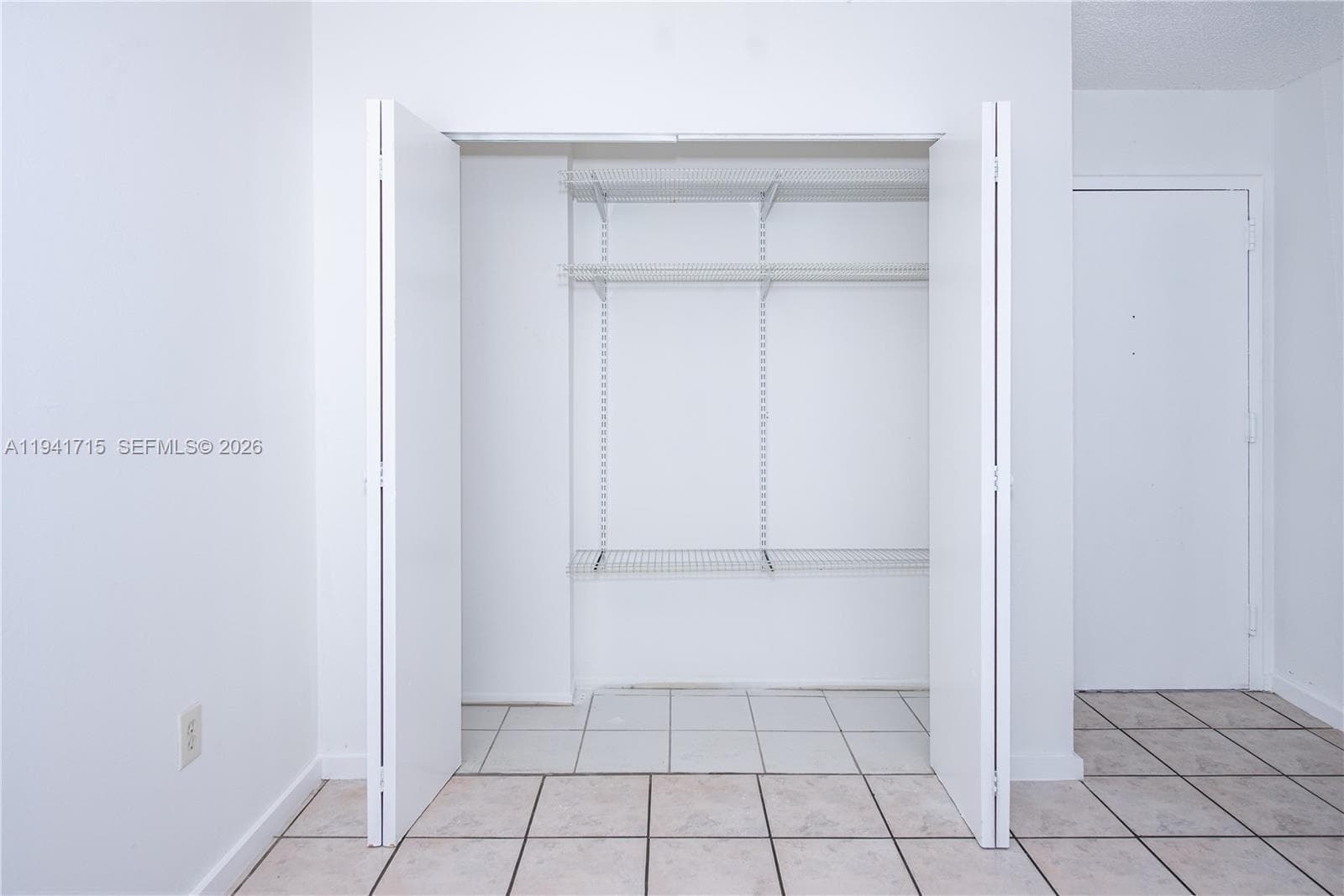 WOODSIDE APTS CONDO · #B320 in North Miami Beach - Photo 24
