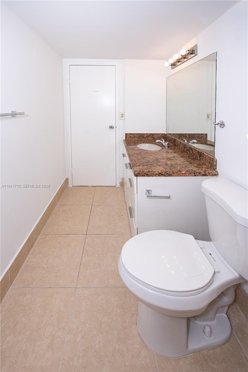 WOODSIDE APTS CONDO · #B320 in North Miami Beach - Photo 25