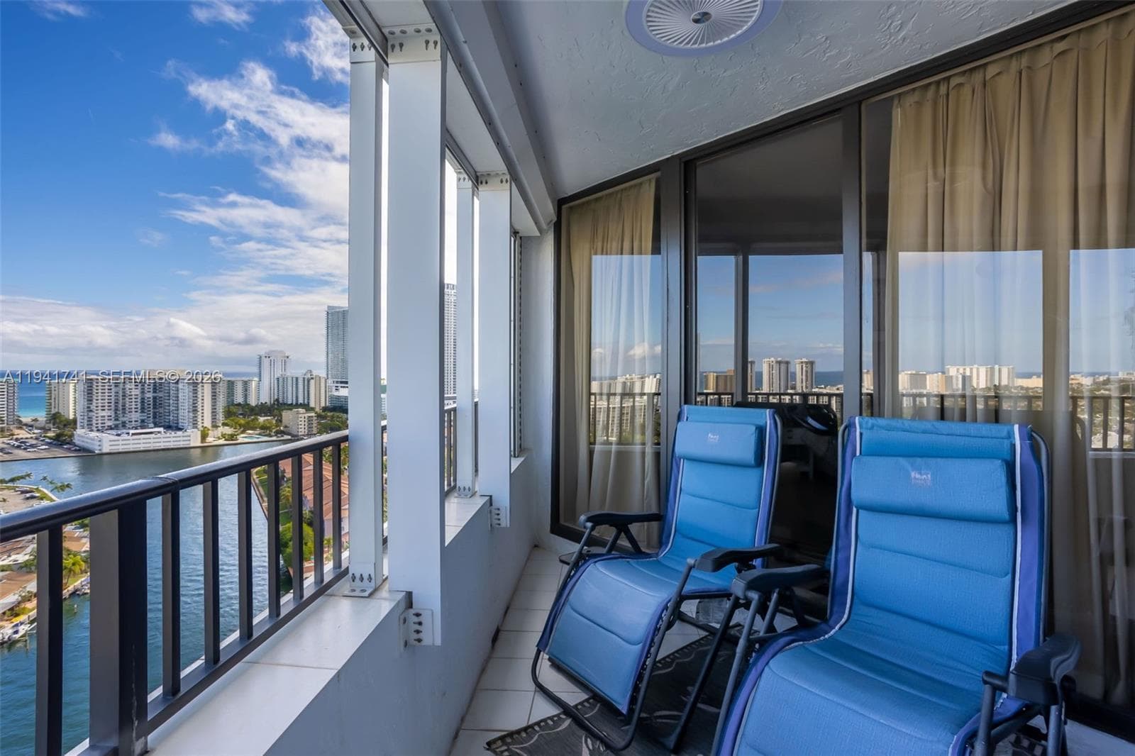 ANCHOR BAY CLUB CONDO · #PH3A in Hallandale Beach - Photo 6