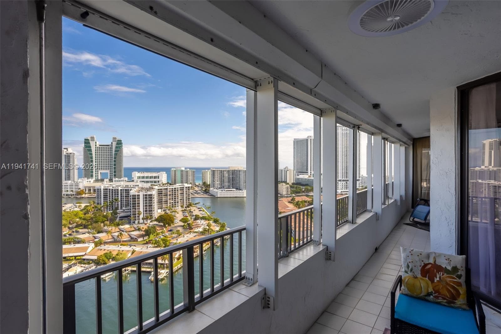 ANCHOR BAY CLUB CONDO · #PH3A in Hallandale Beach - Photo 5