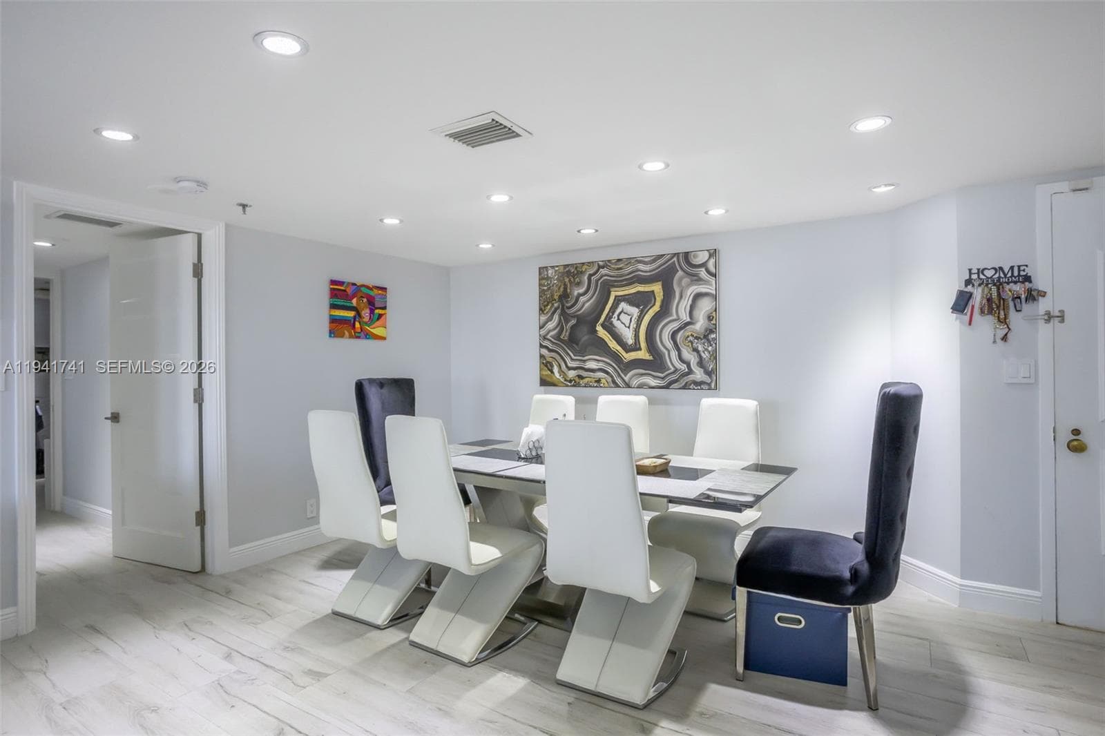 ANCHOR BAY CLUB CONDO · #PH3A in Hallandale Beach - Photo 9