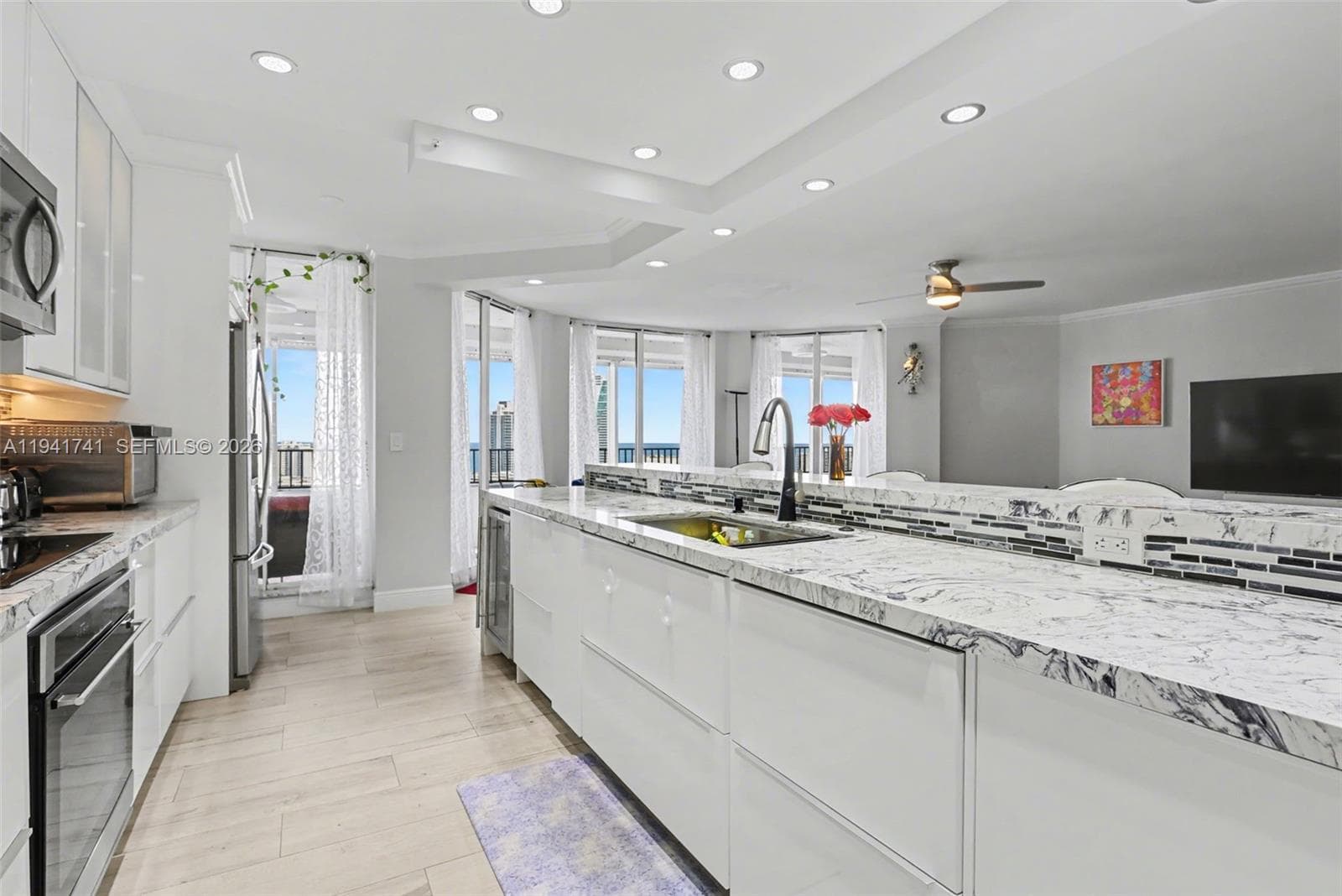 ANCHOR BAY CLUB CONDO · #PH3A in Hallandale Beach - Photo 25
