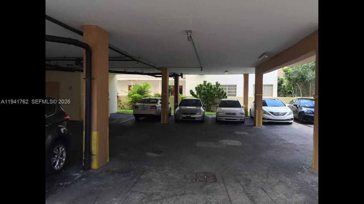 VILLA ROYAL CONDO · #601 in Miami Beach - Photo 27
