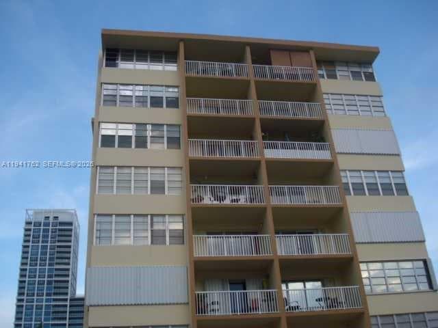 VILLA ROYAL CONDO · #601 in Miami Beach - Photo 2