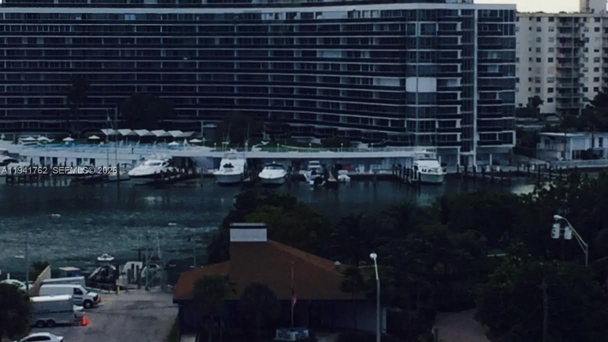 VILLA ROYAL CONDO · #601 in Miami Beach - Photo 3