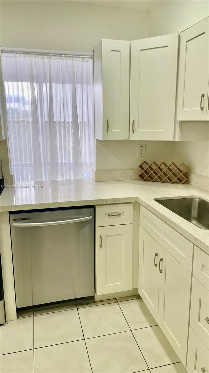 AVILA NORTH CONDO · #417 in Sunny Isles Beach - Photo 6