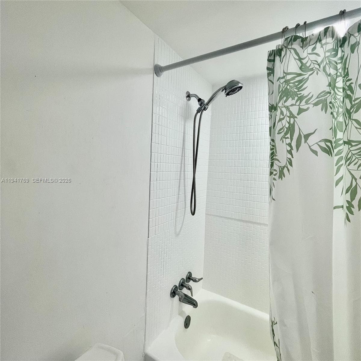 AVILA NORTH CONDO · #417 in Sunny Isles Beach - Photo 8