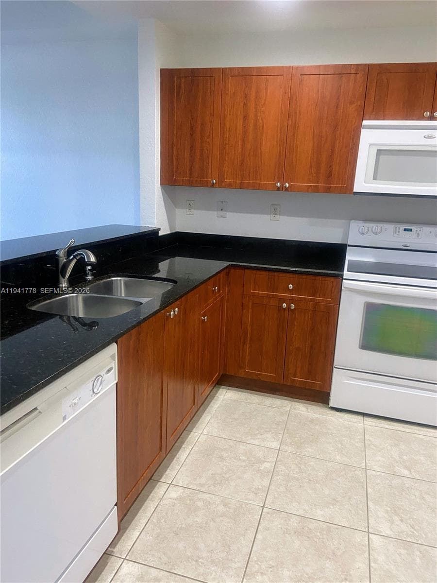 CORONADO AT DORAL IV COND · #102 in Doral - Photo 5