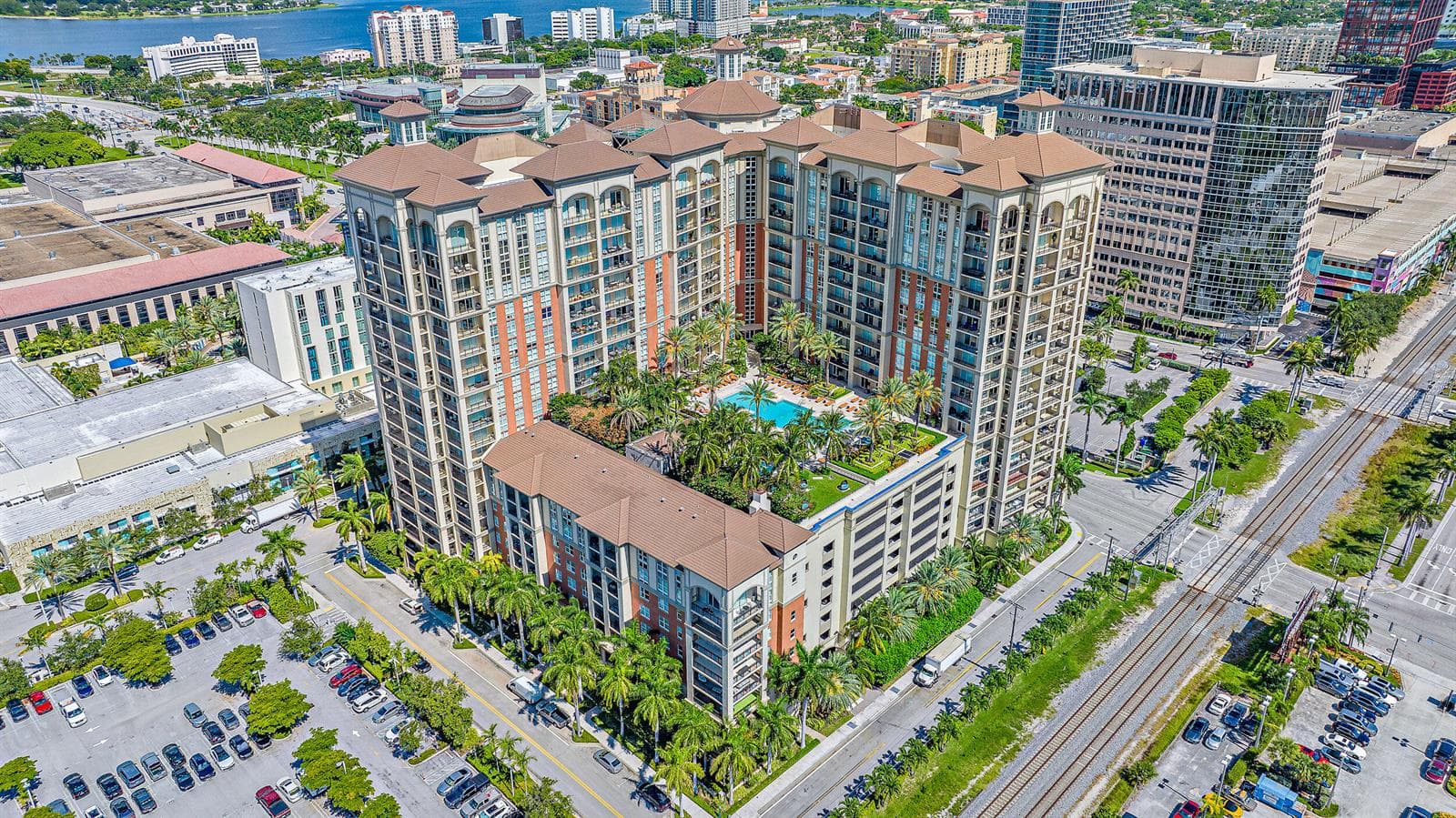 550 Okeechobee Blvd