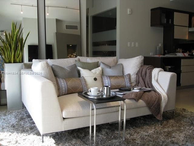 ARTEPARK SOUTH CONDO · #208 in Miami Beach - Photo 2