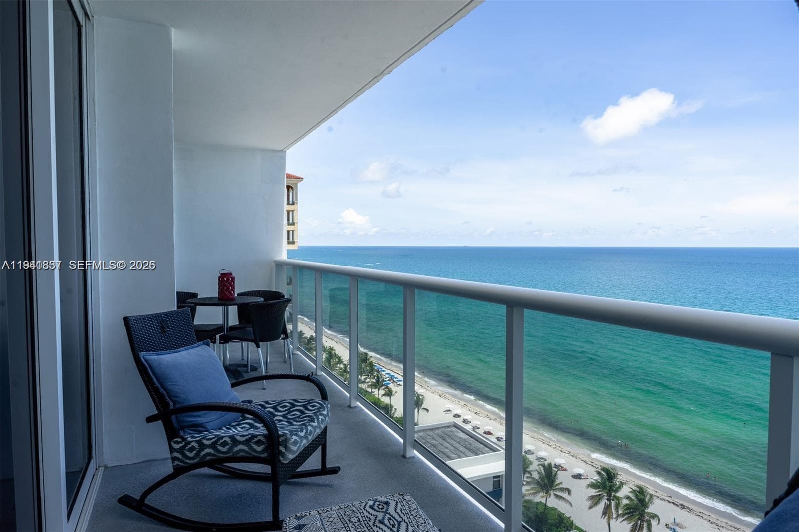 PARKER TOWER CONDO · #1705 in Hallandale Beach - Photo 4