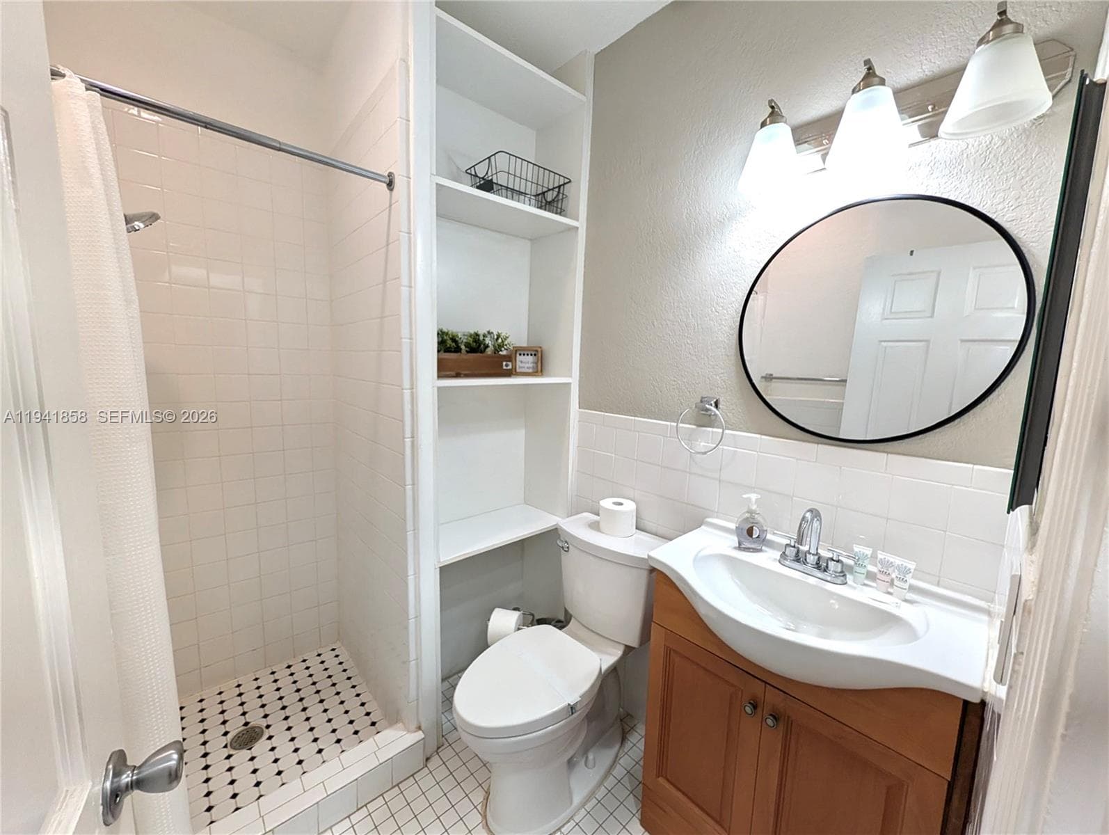 Package- DOCK available · #1B & 2B package in Hollywood - Photo 34