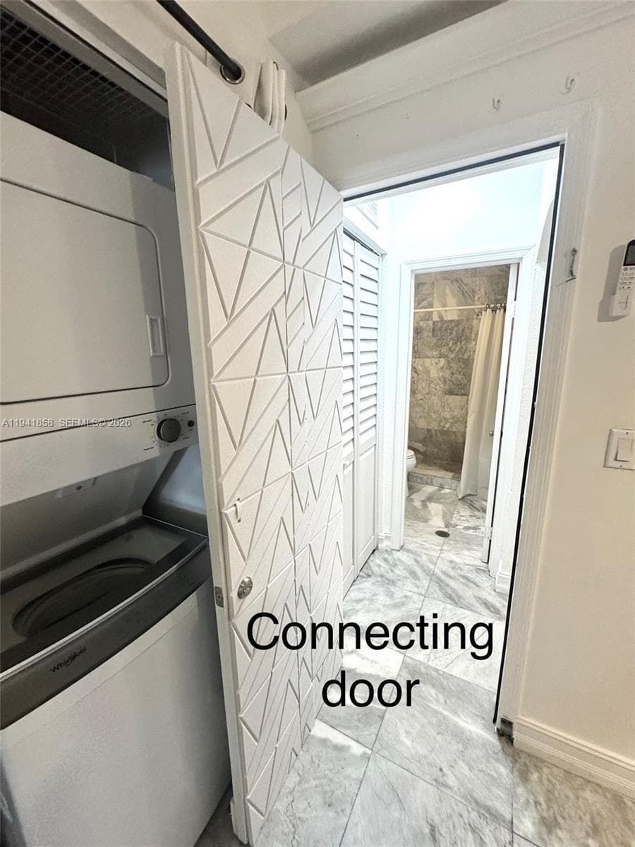connecting doors to make 2/2.