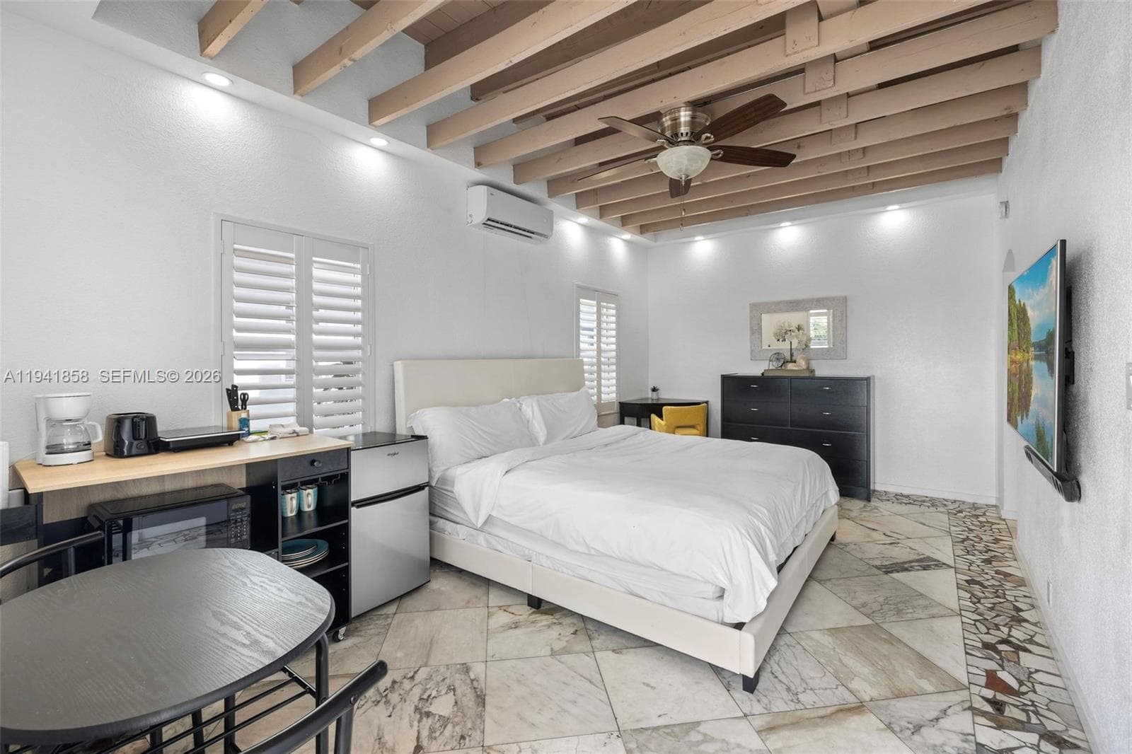 Package- DOCK available · #1B & 2B package in Hollywood - Photo 15