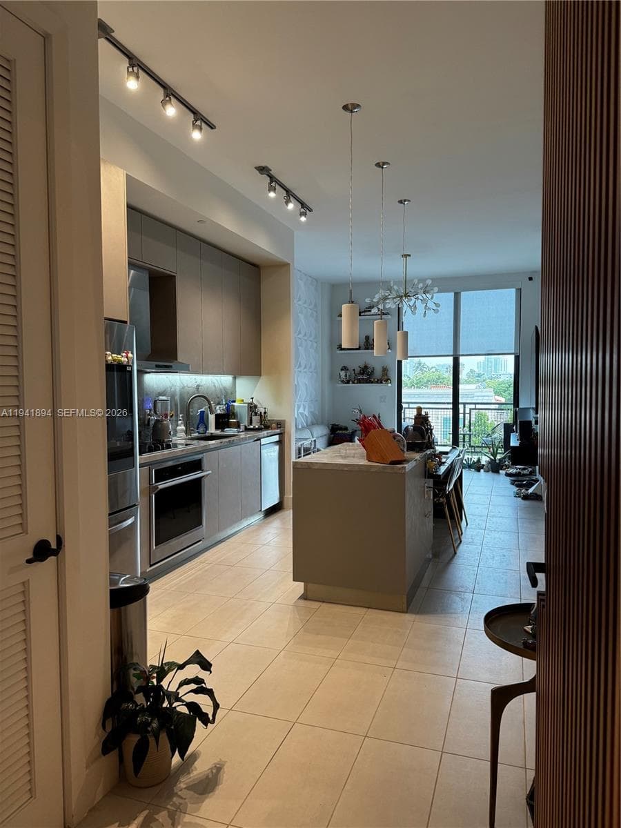 TEN30 SOUTH BEACH · #316 in Miami Beach - Photo 14