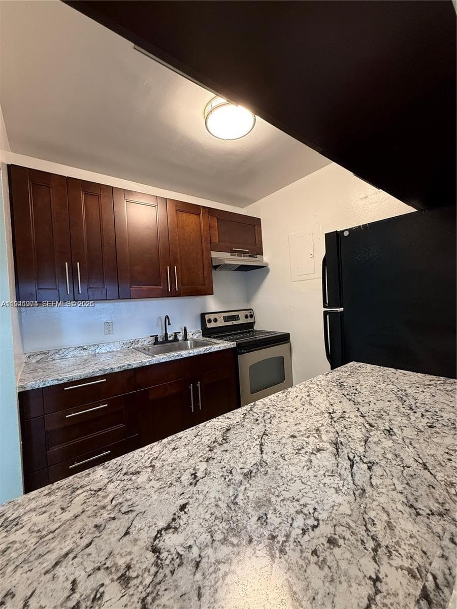 TOWN COLONY CONDO · #12A in Hollywood - Photo 12