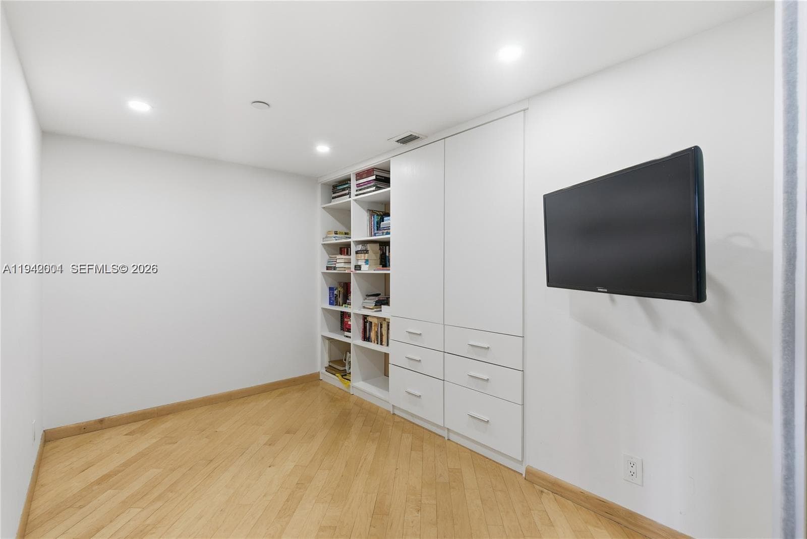 Harbor Towers · #1101 in Aventura - Photo 15
