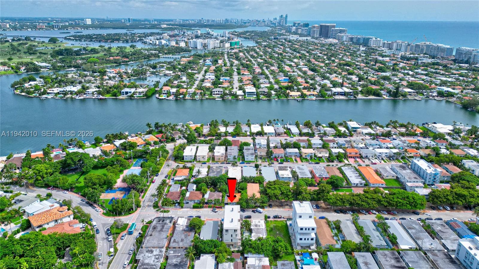 BISCAYNE BCH SUB · #2 in Miami Beach - Photo 3