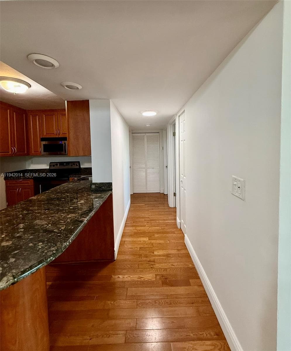 BAY POINT EAST CONDO · #407 in Miami Beach - Photo 6