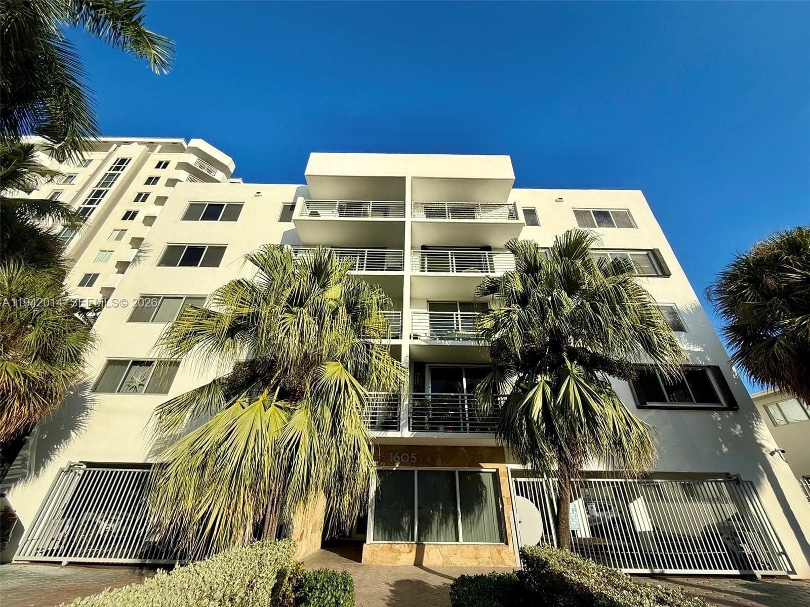 BAY POINT EAST CONDO · #407 in Miami Beach - Photo 1