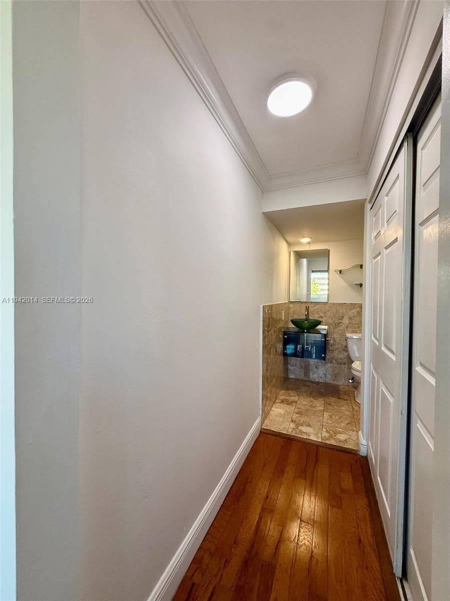 BAY POINT EAST CONDO · #407 in Miami Beach - Photo 28