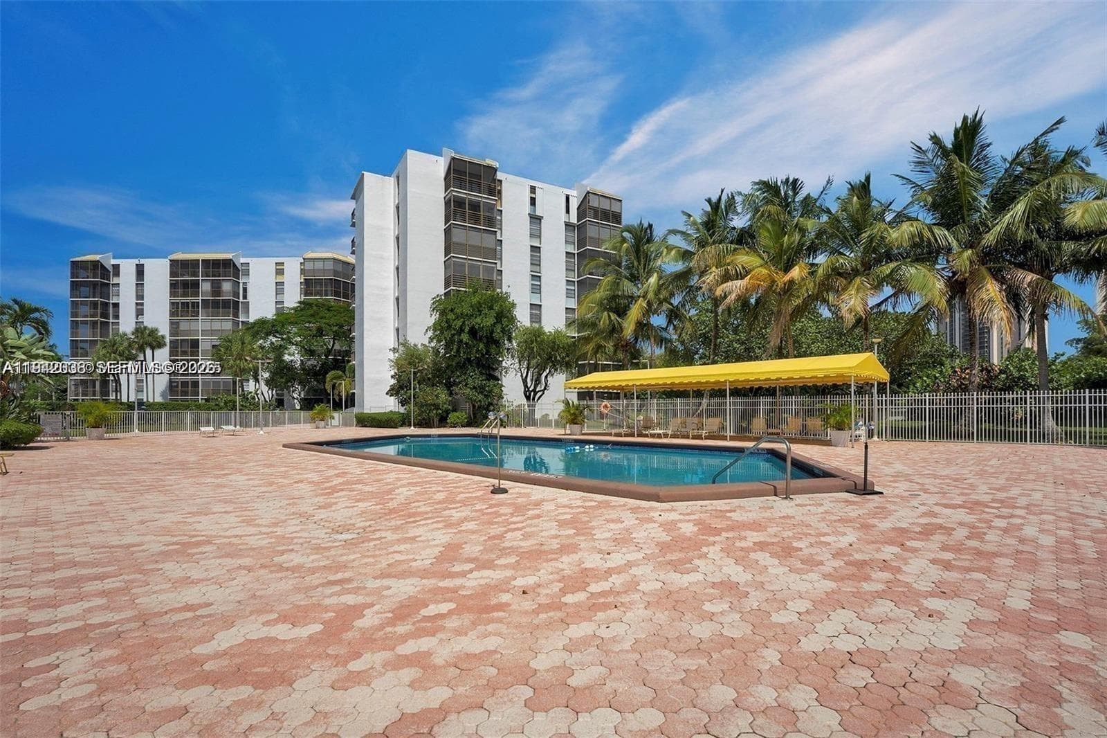 BISCAYA IV CONDO · #812 in Aventura - Photo 2