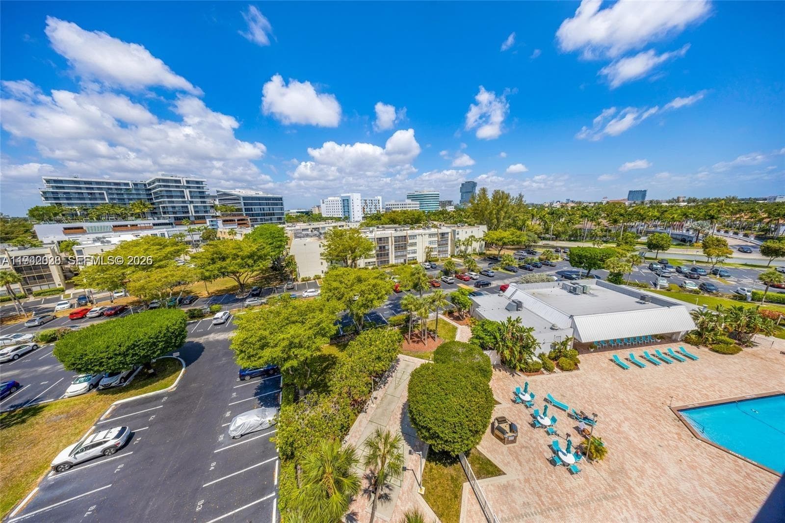 BISCAYA IV CONDO · #812 in Aventura - Photo 6