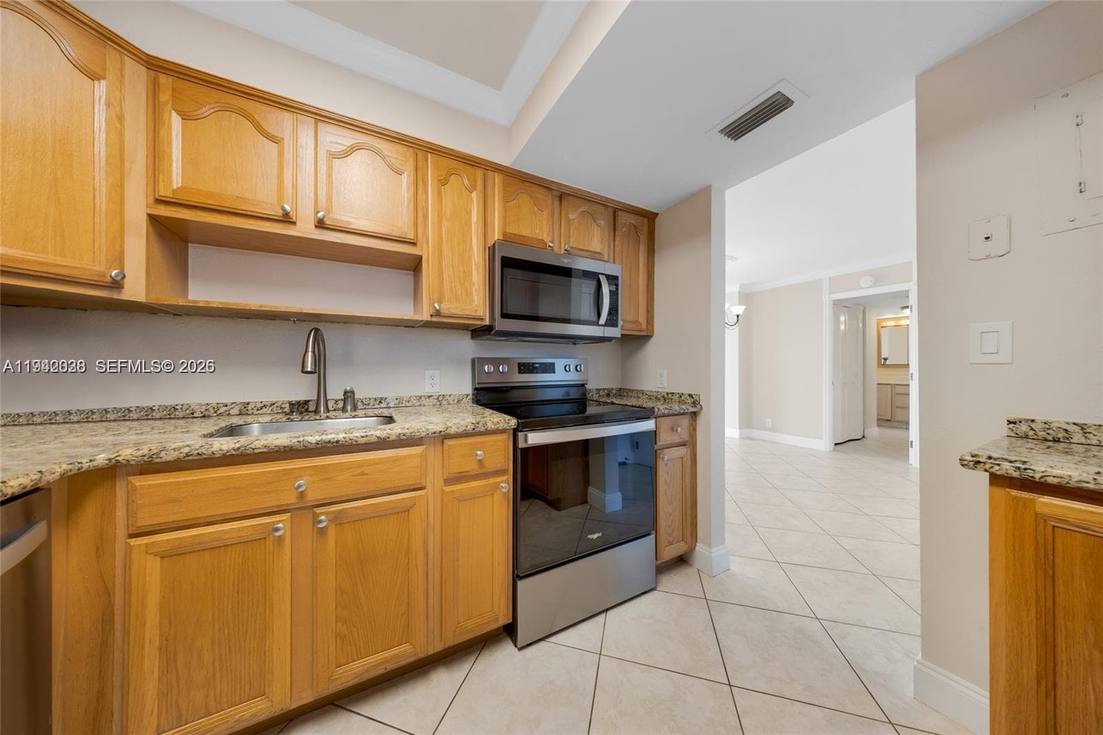BISCAYA IV CONDO · #812 in Aventura - Photo 16