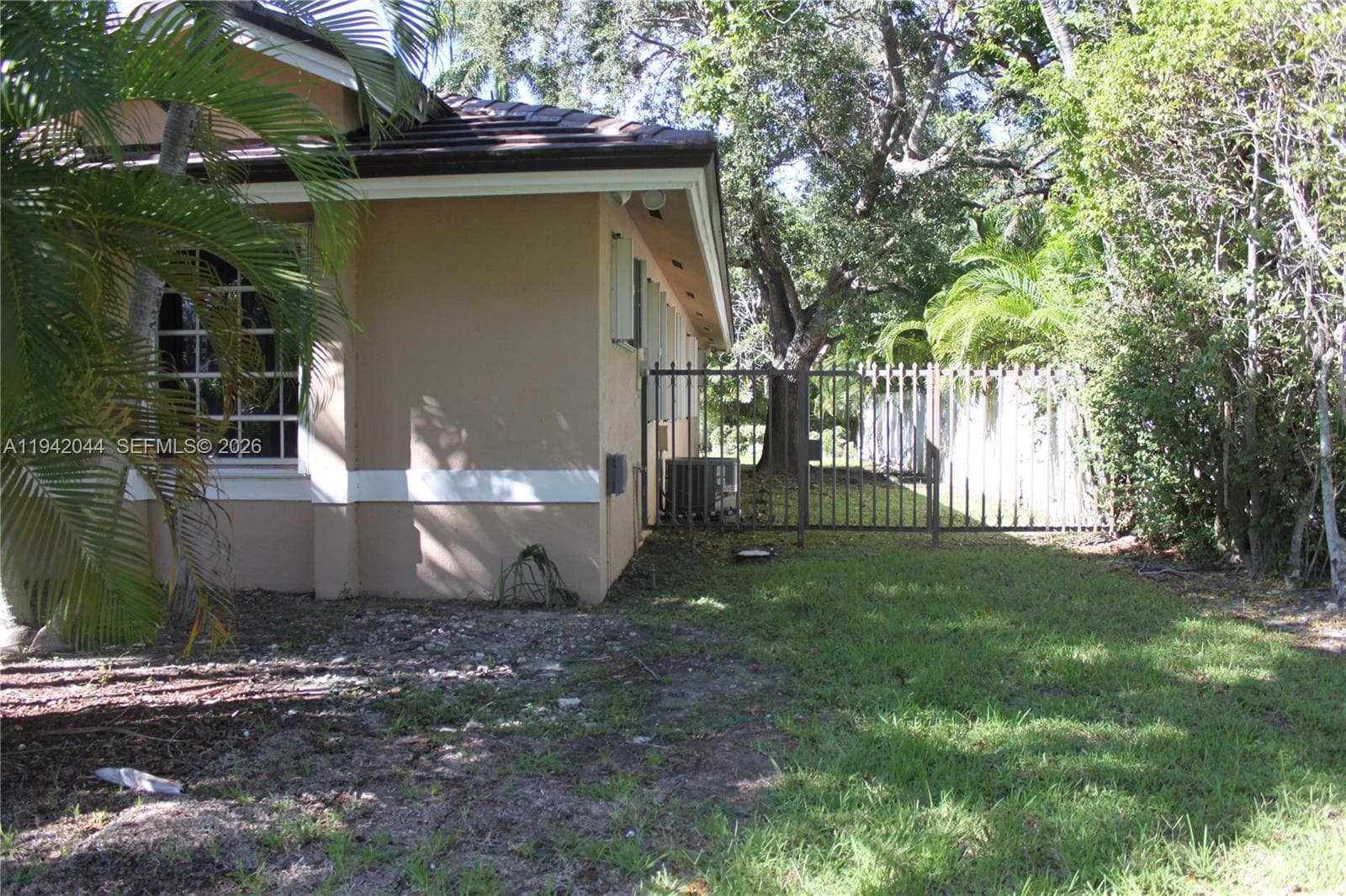 7439 SW 168th Ter photo 26