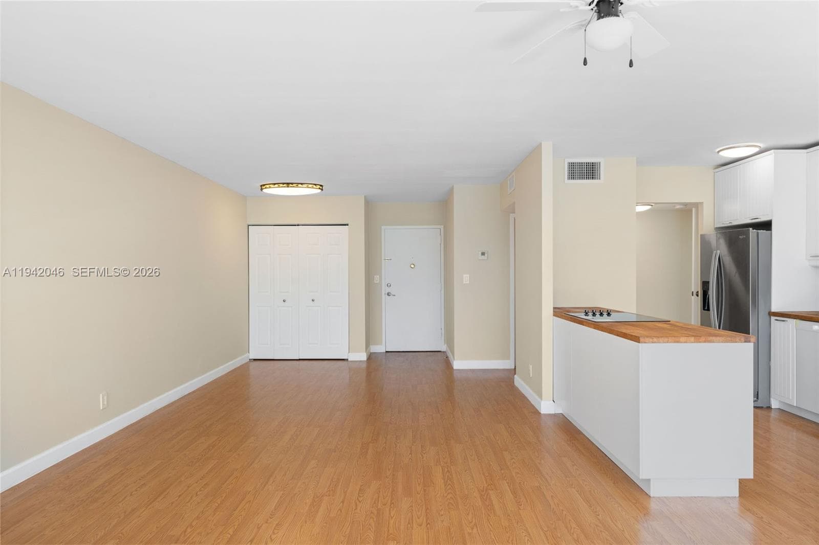 DE SOTO PARK SOUTH · #319 in Hallandale Beach - Photo 3