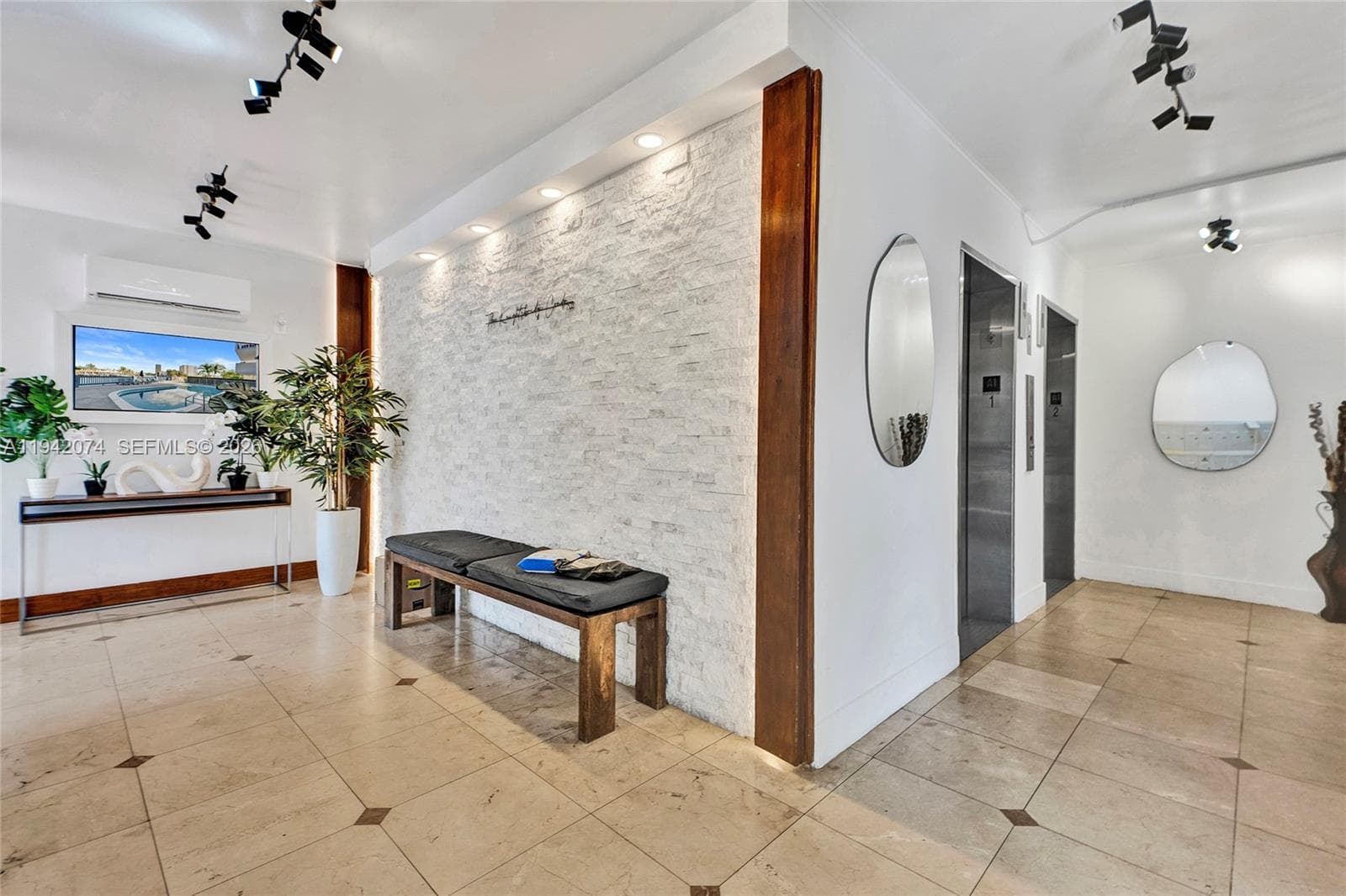 THE KNIGHTSBRIDGE · #305 in Miami Beach - Photo 13