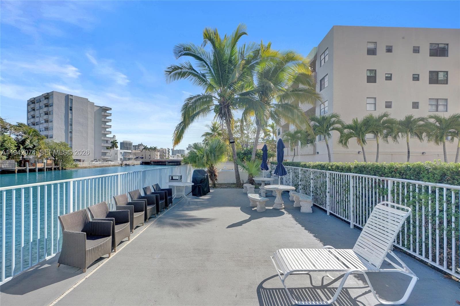 THE KNIGHTSBRIDGE · #305 in Miami Beach - Photo 17