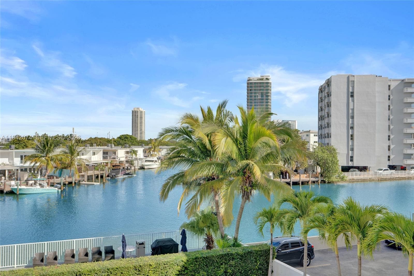 THE KNIGHTSBRIDGE · #305 in Miami Beach - Photo 9