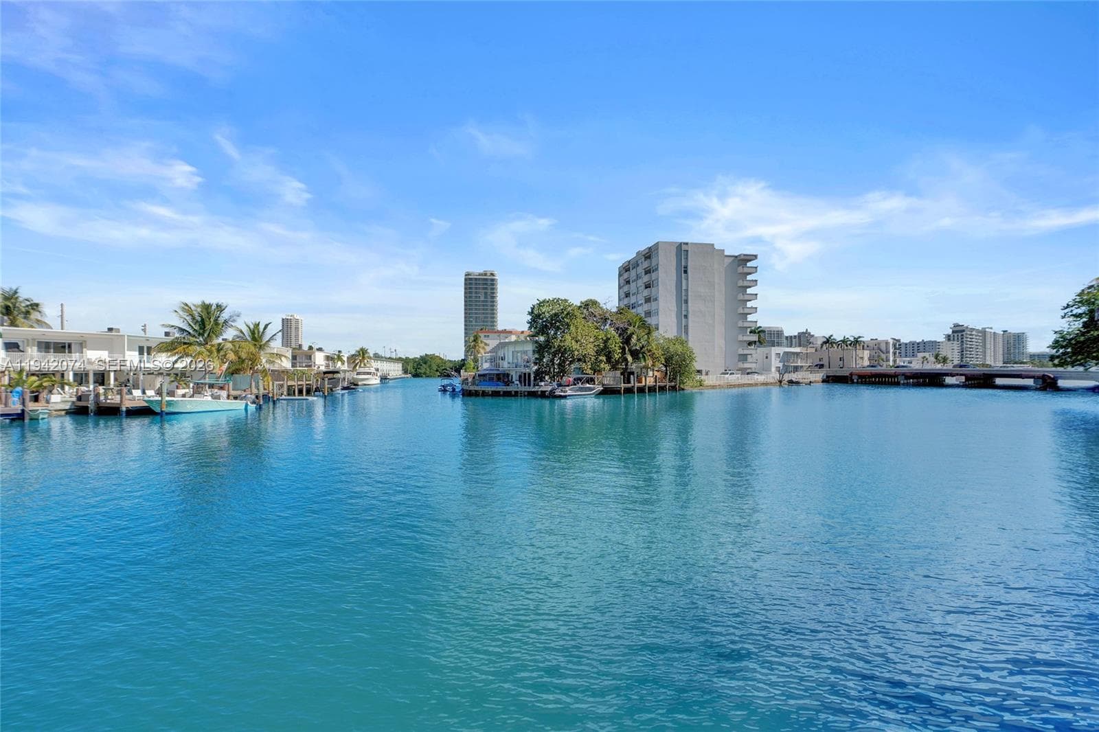 THE KNIGHTSBRIDGE · #305 in Miami Beach - Photo 18