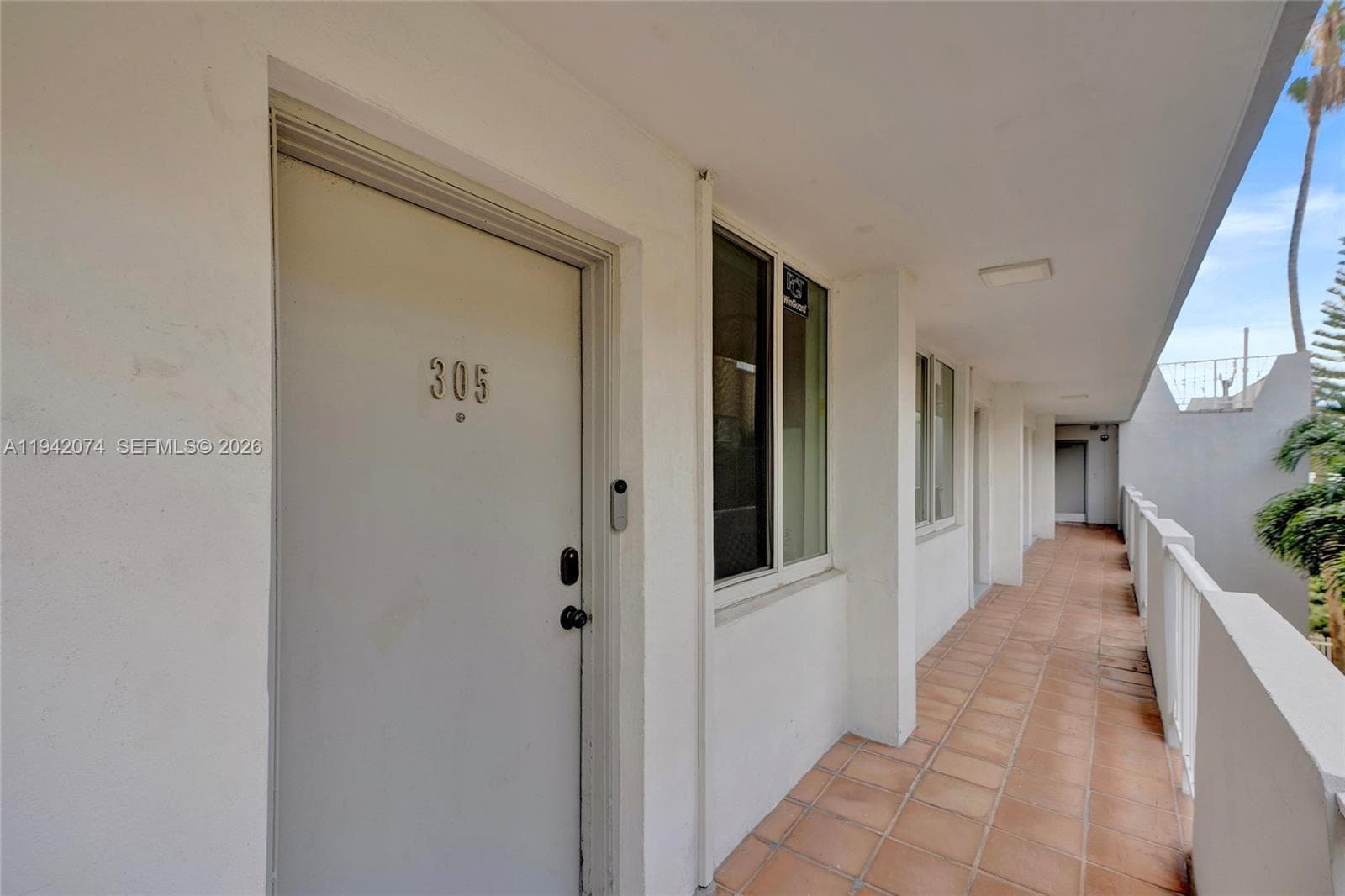 THE KNIGHTSBRIDGE · #305 in Miami Beach - Photo 11