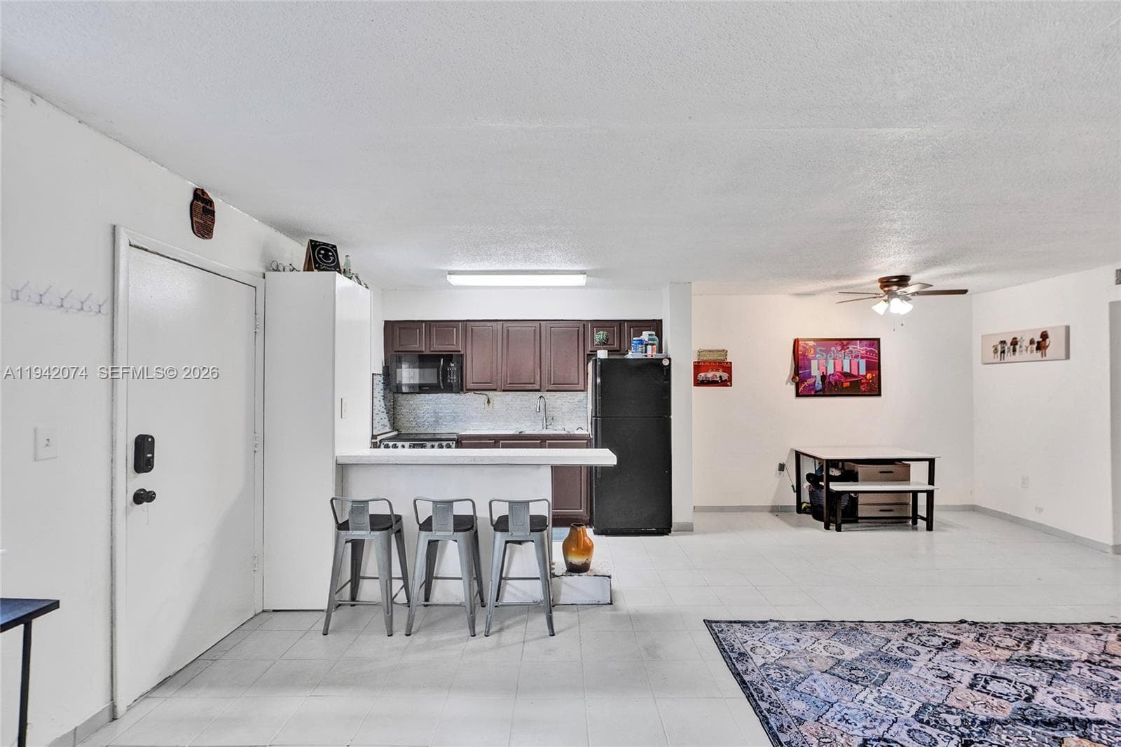 THE KNIGHTSBRIDGE · #305 in Miami Beach - Photo 4