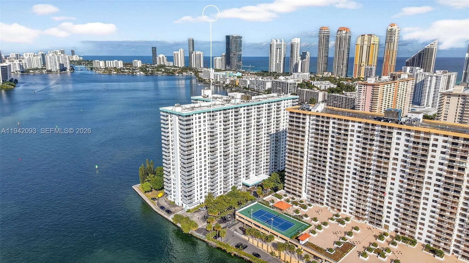 Winston Towers 500 Condo · #1905 in Sunny Isles Beach - Photo 2