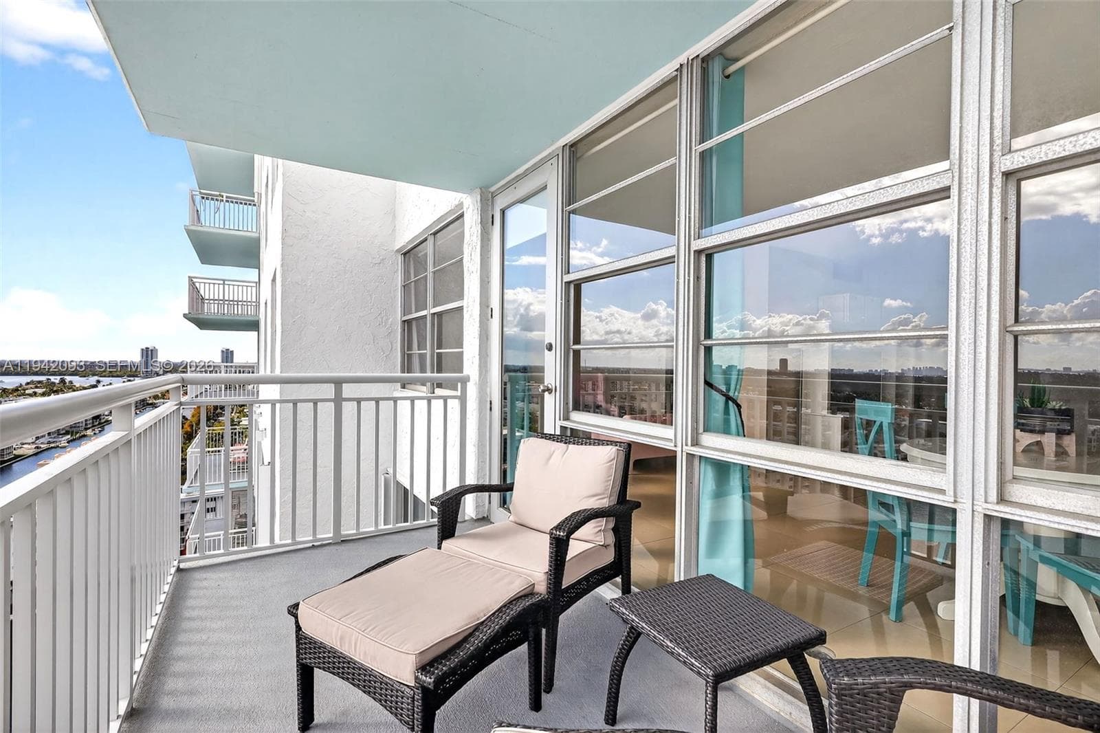 Winston Towers 500 Condo · #1905 in Sunny Isles Beach - Photo 11