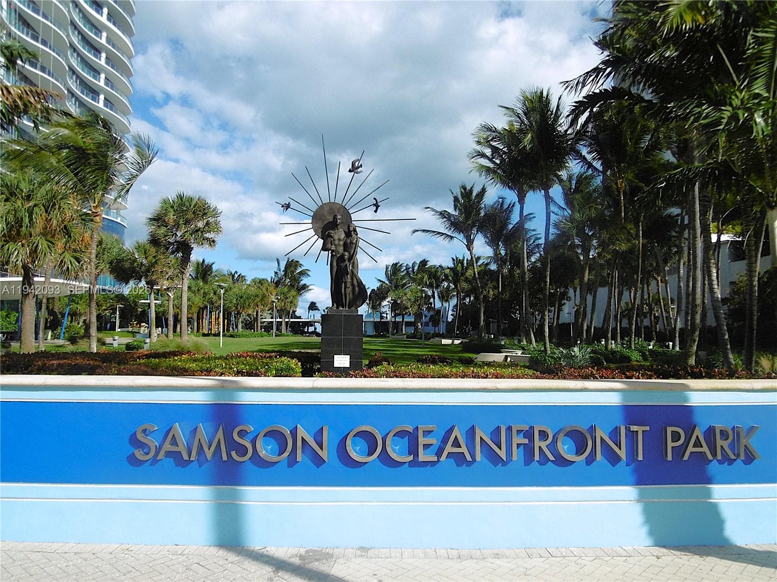 Winston Towers 500 Condo · #1905 in Sunny Isles Beach - Photo 39