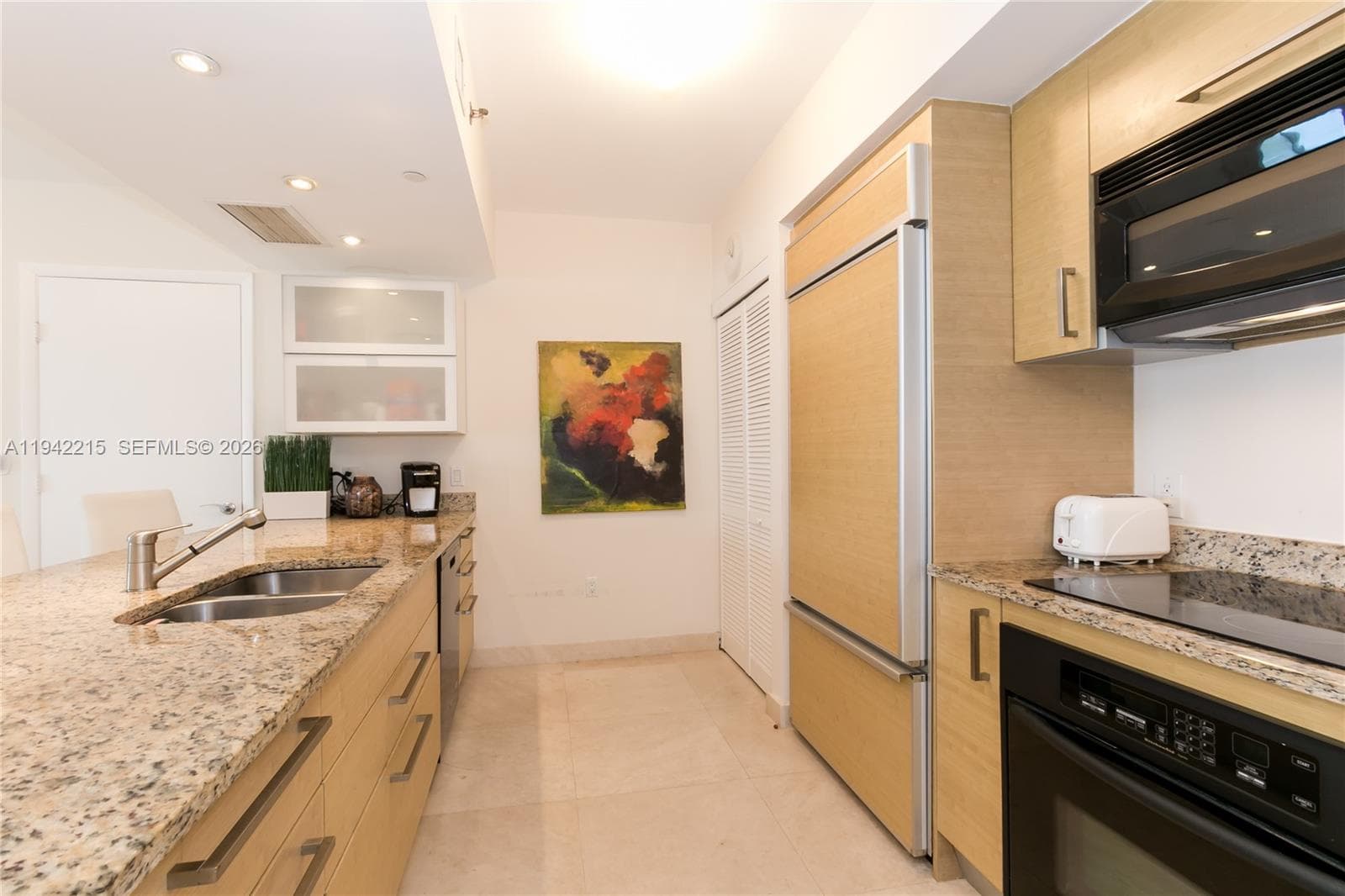 BEACH CLUB TWO · #2110 in Hallandale Beach - Photo 8