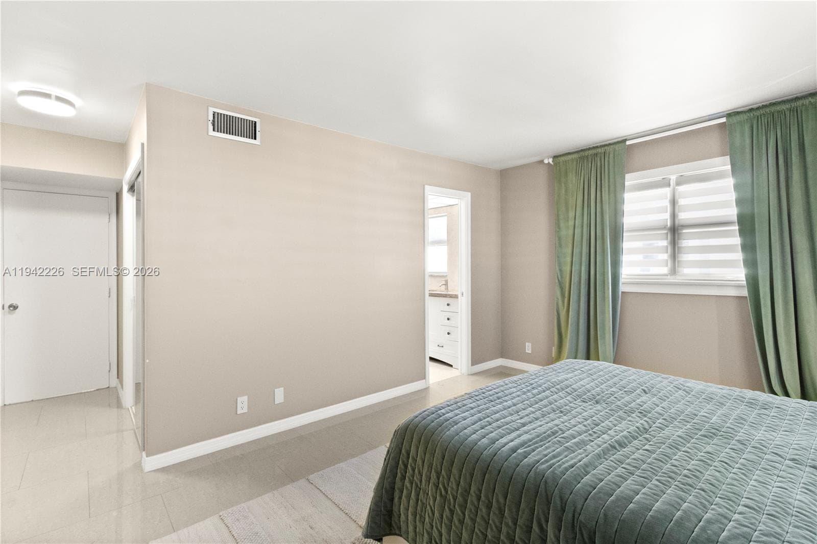 MEADOWBROOK TOWERS CONDO · #601 in Hallandale Beach - Photo 13