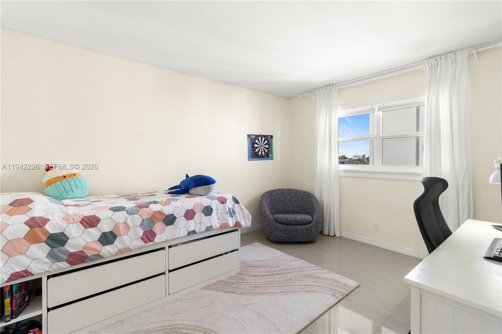 MEADOWBROOK TOWERS CONDO · #601 in Hallandale Beach - Photo 17