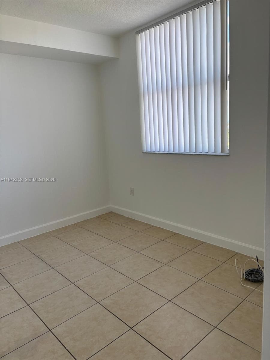 ALTOS DE MIAMI CONDO · #913 in Miami - Photo 6