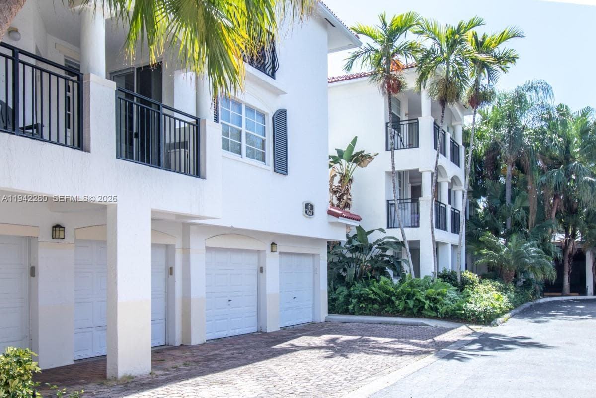 VILLAGE BY THE BAY CONDO · #6206 in Aventura - Photo 46